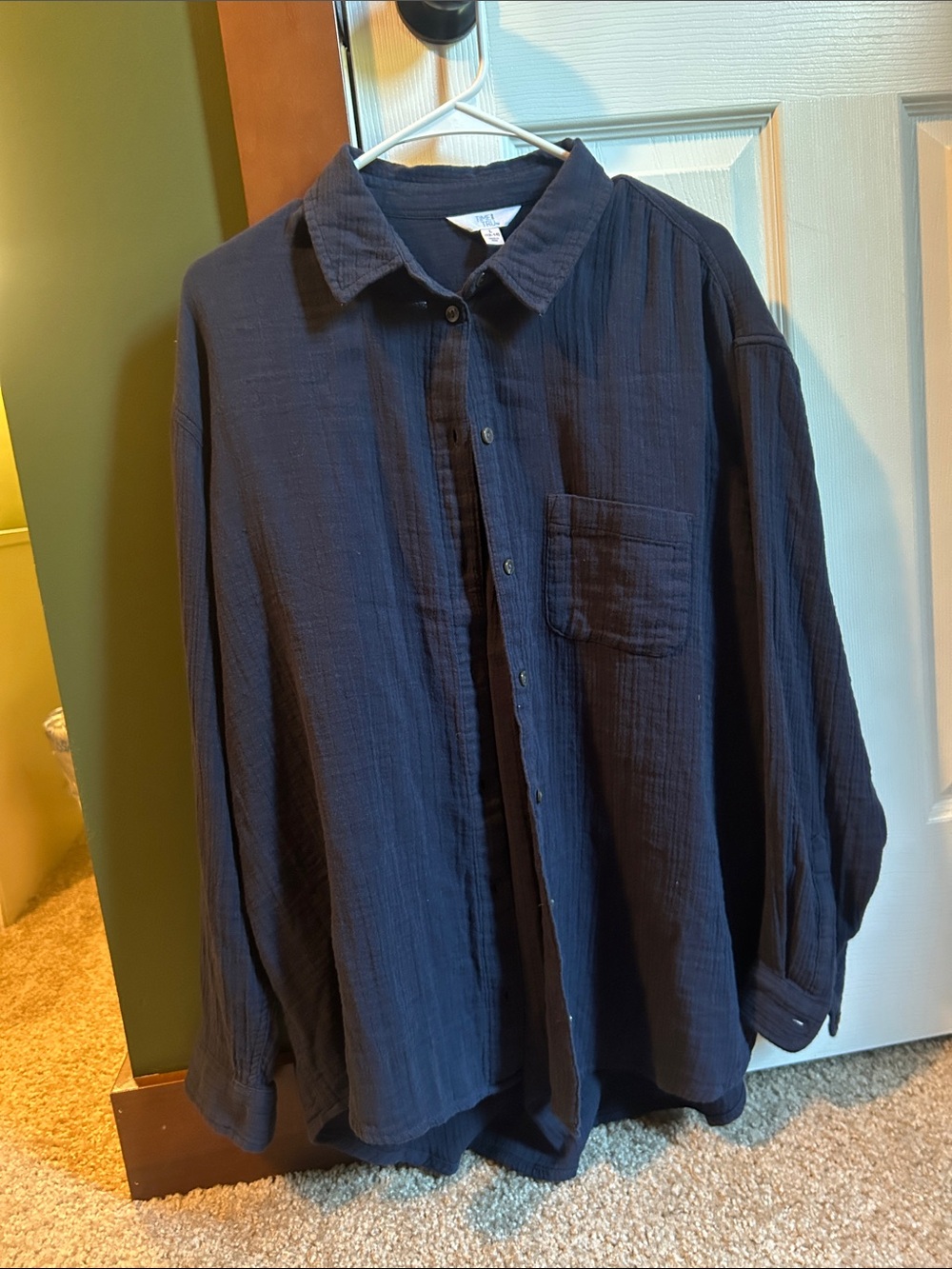 Time and Tru Navy Textured Button-Up Shirt
